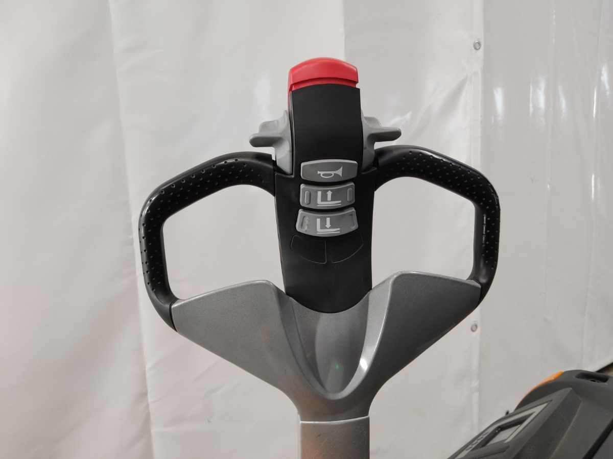 Still EXV20 - Emelőtargoncá: 3 kép. Still EXV20 - Emelőtargoncá: 3 kép.