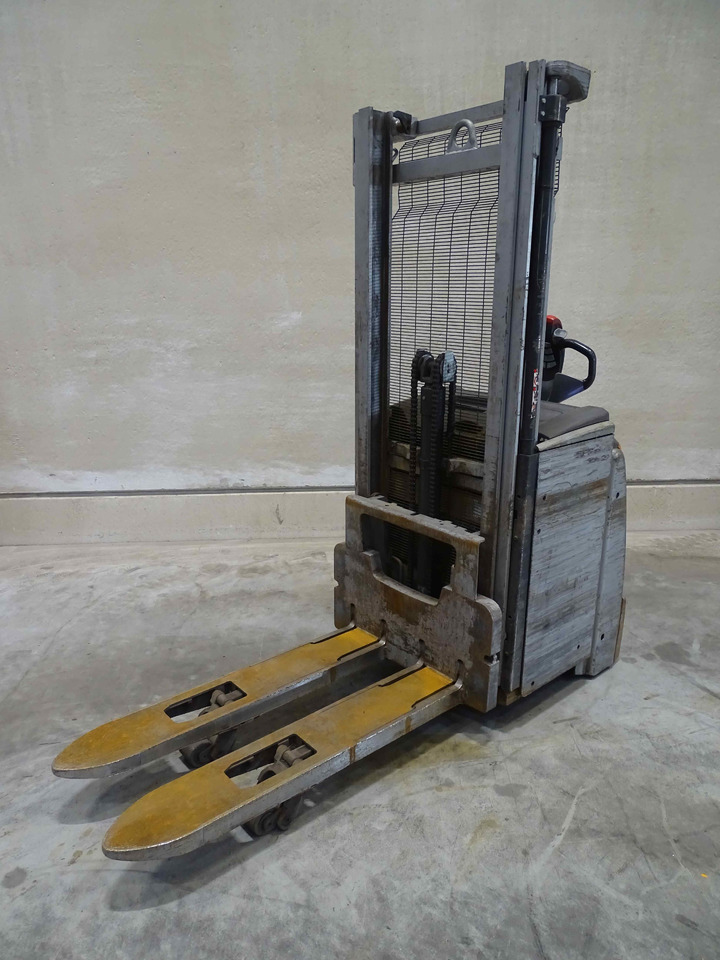 Still EXV20I - Emelőtargoncá: 1 kép. Still EXV20I - Emelőtargoncá: 1 kép.