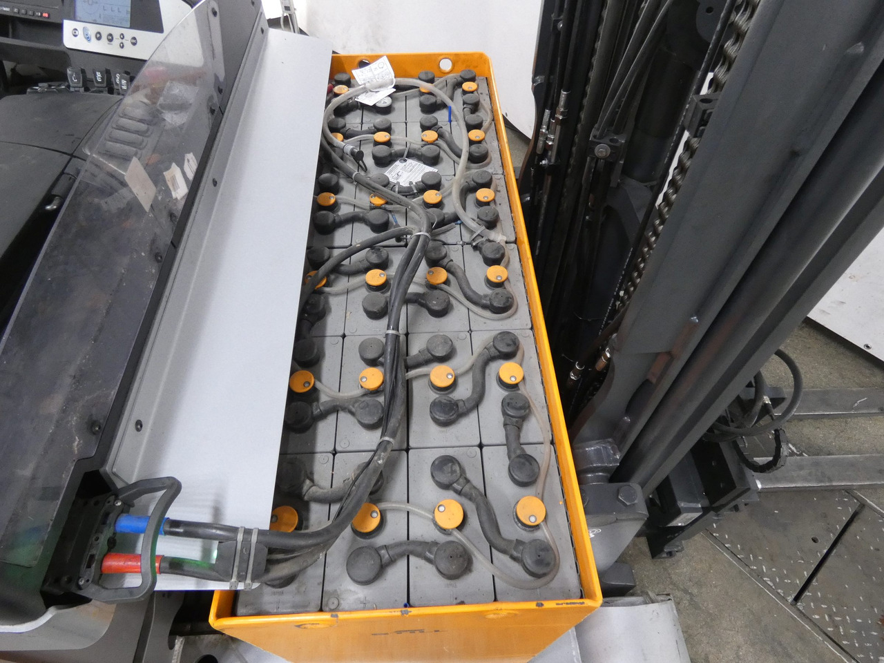 Still FM-X14 - Tolóoszlopos targoncá: 4 kép. Still FM-X14 - Tolóoszlopos targoncá: 4 kép.