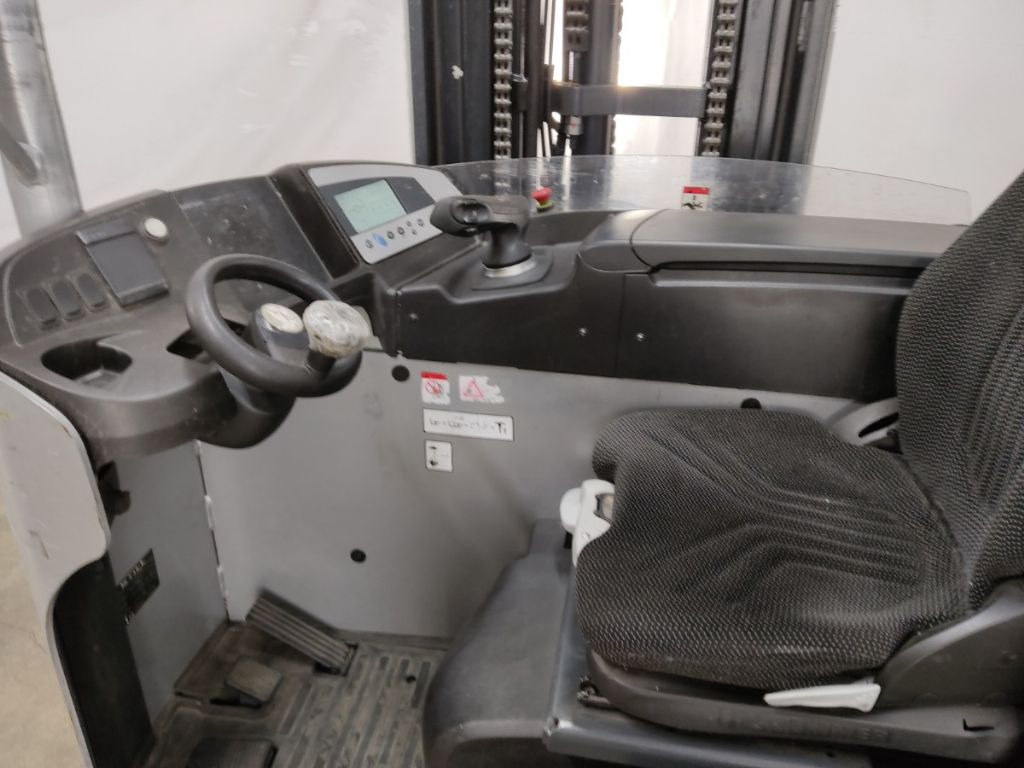 Tolóoszlopos targoncá Still FM-X17: 7 kép.