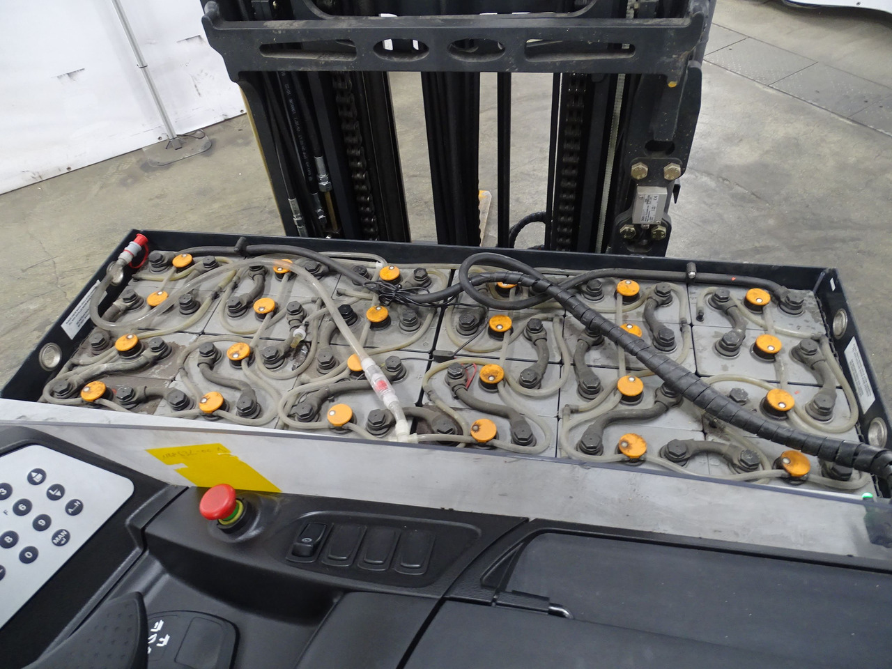 Still FM-X20 - Tolóoszlopos targoncá: 4 kép. Still FM-X20 - Tolóoszlopos targoncá: 4 kép.