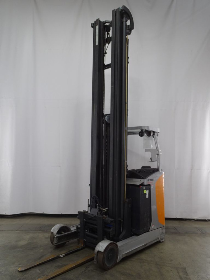 Still FM-X20 - Tolóoszlopos targoncá: 5 kép. Still FM-X20 - Tolóoszlopos targoncá: 5 kép.