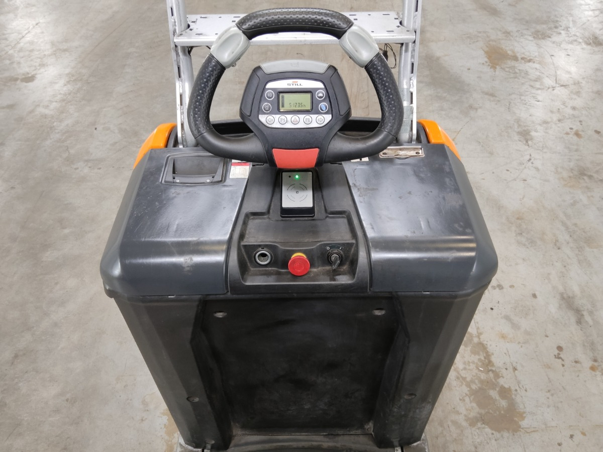 Still LTX50 - Elektromos vontató: 3 kép. Still LTX50 - Elektromos vontató: 3 kép.