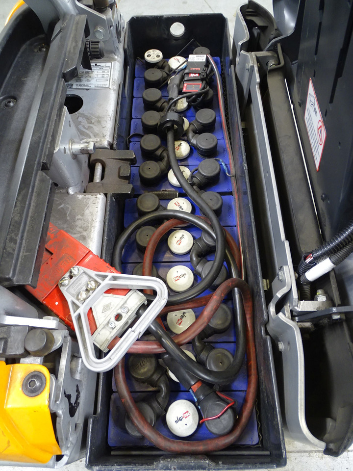 Still LTX50 - Elektromos vontató: 4 kép. Still LTX50 - Elektromos vontató: 4 kép.