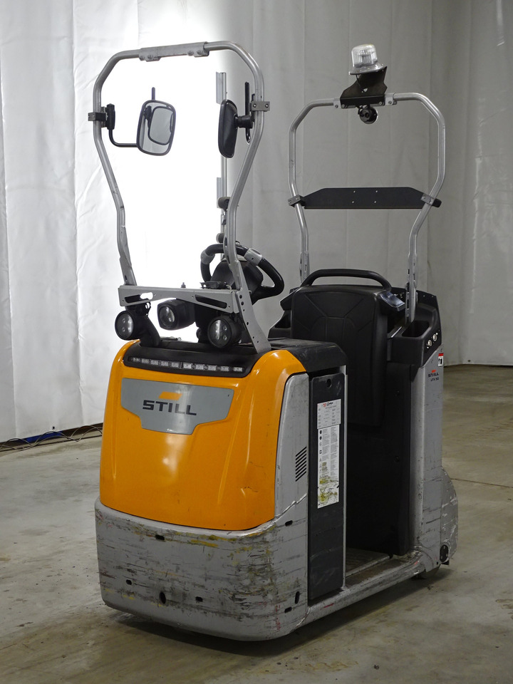 Still LTX50 - Elektromos vontató: 1 kép. Still LTX50 - Elektromos vontató: 1 kép.