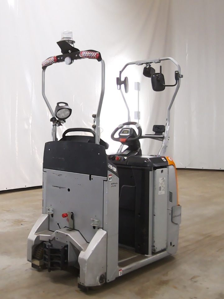 Still LTX50 - Elektromos vontató: 2 kép. Still LTX50 - Elektromos vontató: 2 kép.