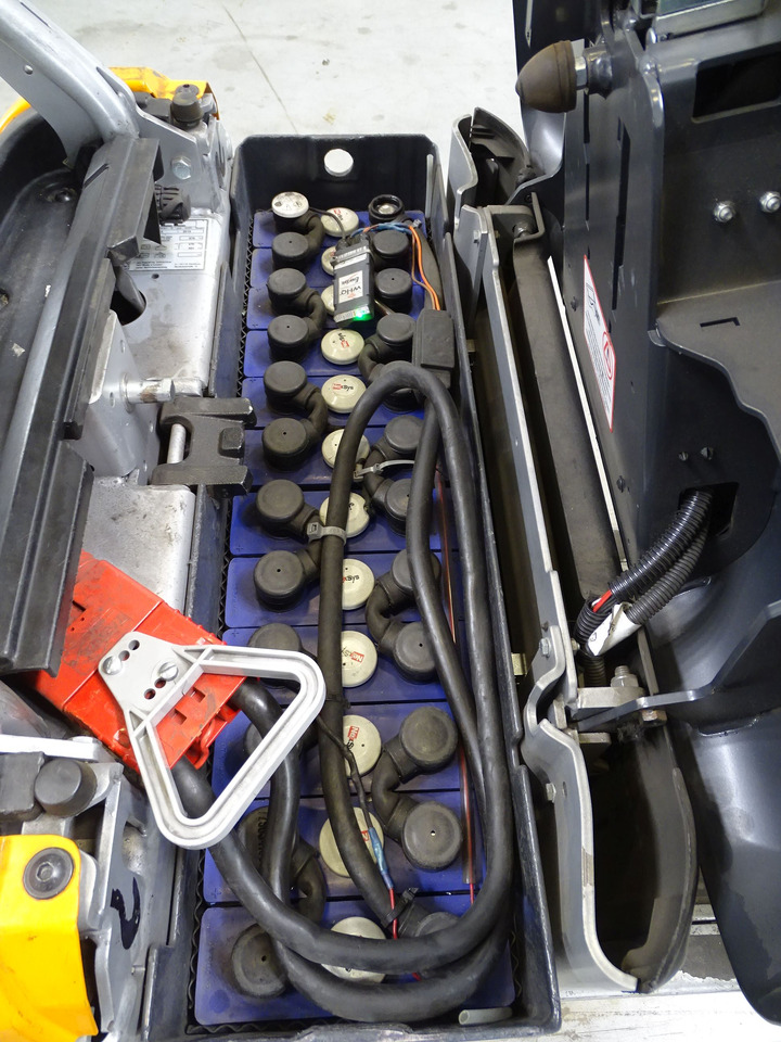 Still LTX50 - Elektromos vontató: 4 kép. Still LTX50 - Elektromos vontató: 4 kép.