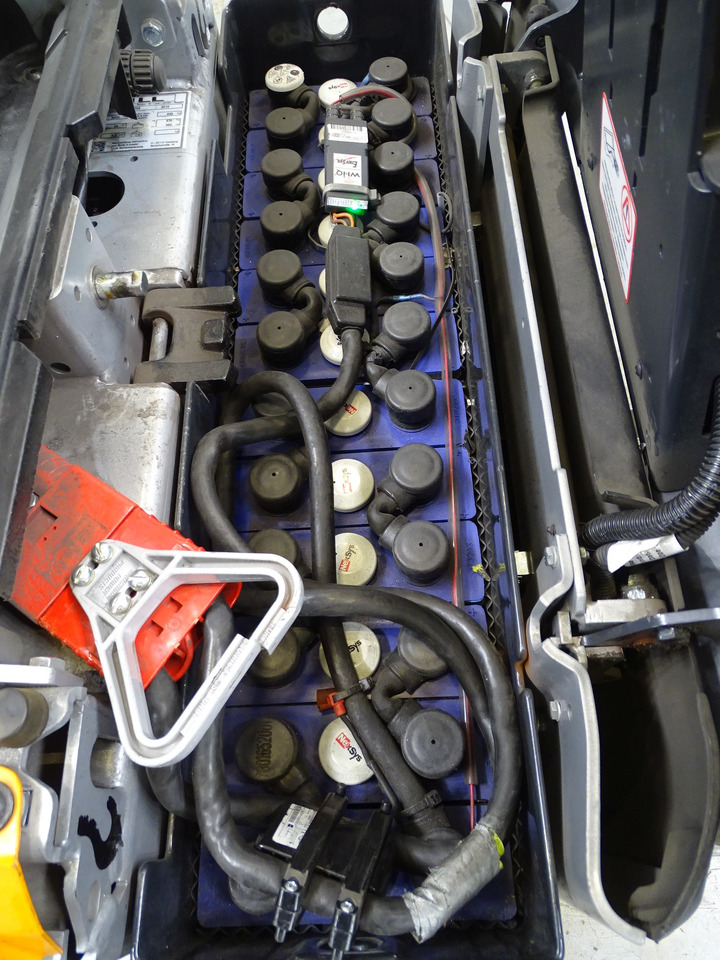 Still LTX50 - Elektromos vontató: 4 kép. Still LTX50 - Elektromos vontató: 4 kép.