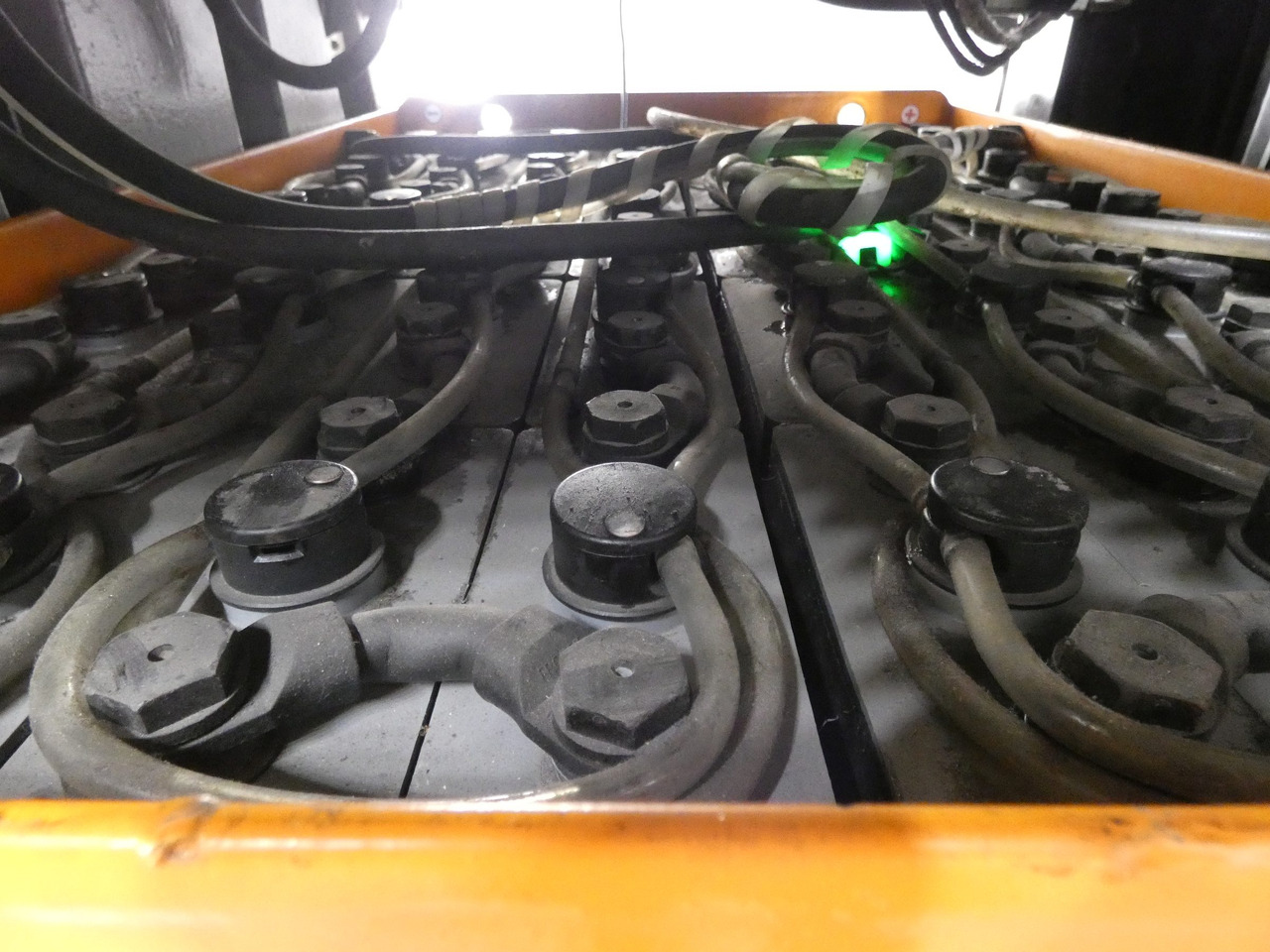 Still MX-X - Komissiózó targoncá: 4 kép. Still MX-X - Komissiózó targoncá: 4 kép.