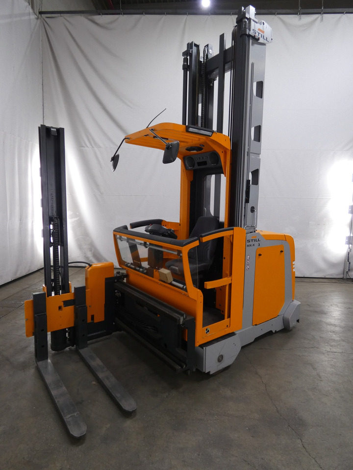 Still MX-X - Komissiózó targoncá: 1 kép. Still MX-X - Komissiózó targoncá: 1 kép.