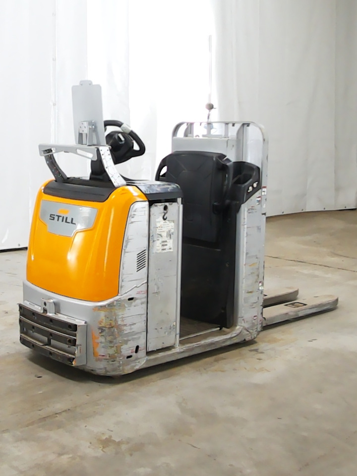 Still OPX-L12/520MM - Komissiózó targoncá: 1 kép. Still OPX-L12/520MM - Komissiózó targoncá: 1 kép.