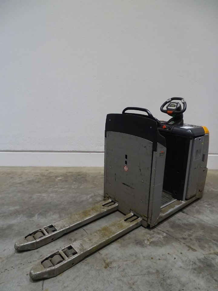 Still OPX20 - Komissiózó targoncá: 1 kép. Still OPX20 - Komissiózó targoncá: 1 kép.