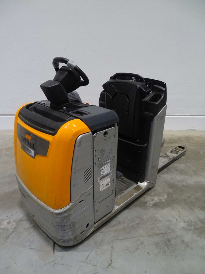 Still OPX20 - Komissiózó targoncá: 2 kép. Still OPX20 - Komissiózó targoncá: 2 kép.