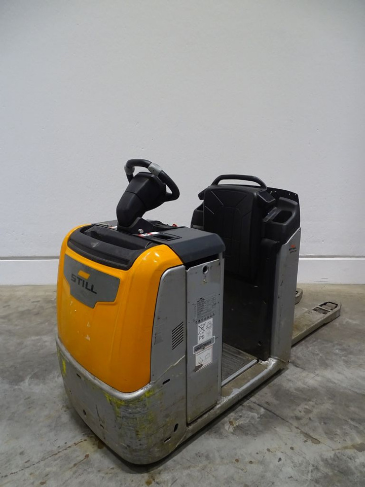 Still OPX20 - Komissiózó targoncá: 2 kép. Still OPX20 - Komissiózó targoncá: 2 kép.