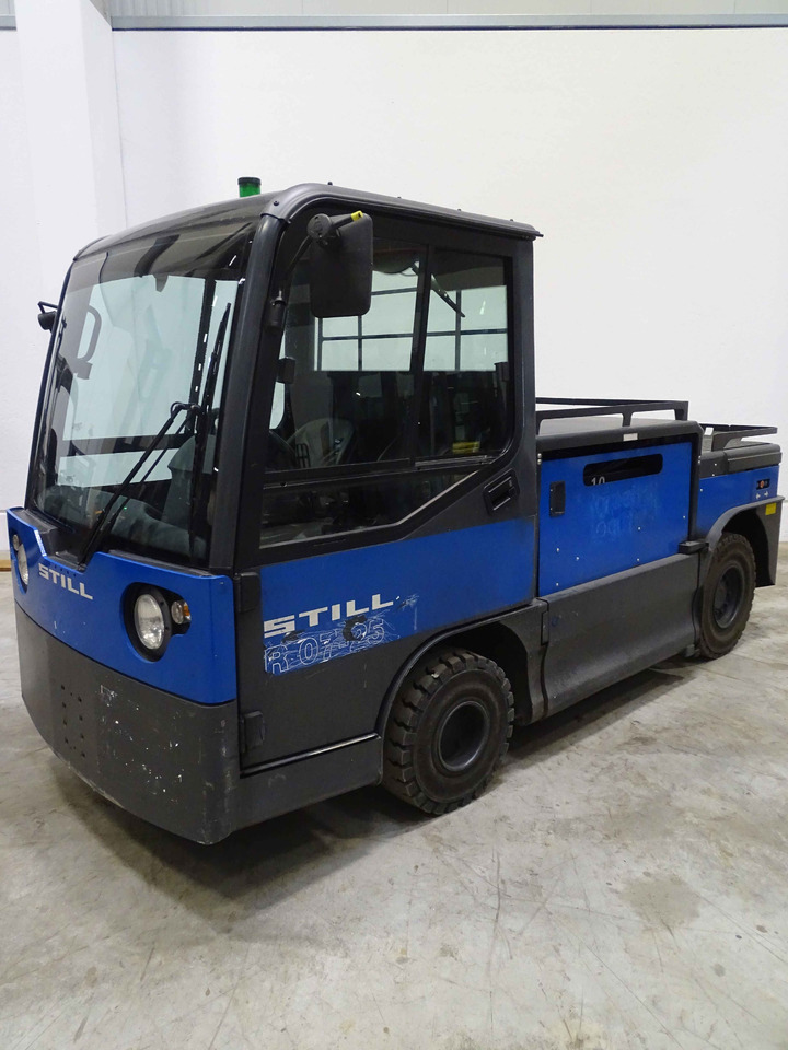 Still R07-25 - Elektromos vontató: 1 kép. Still R07-25 - Elektromos vontató: 1 kép.