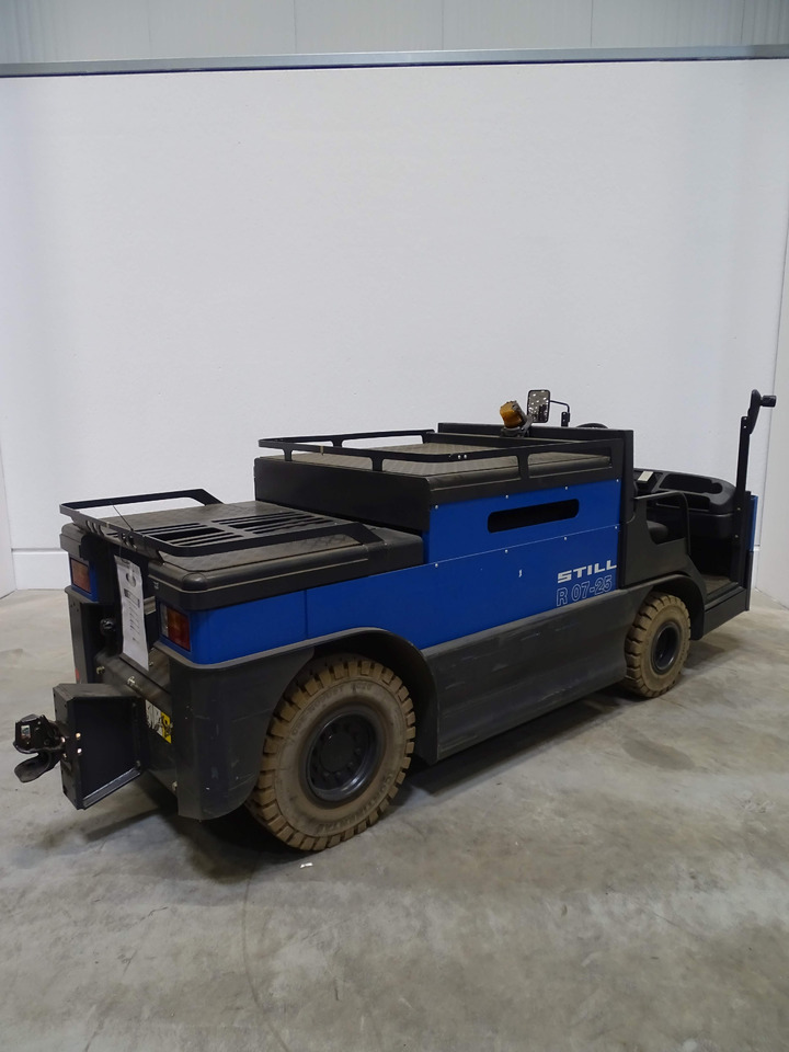 Still R07-25L/SONDERBAU - Elektromos vontató: 2 kép. Still R07-25L/SONDERBAU - Elektromos vontató: 2 kép.