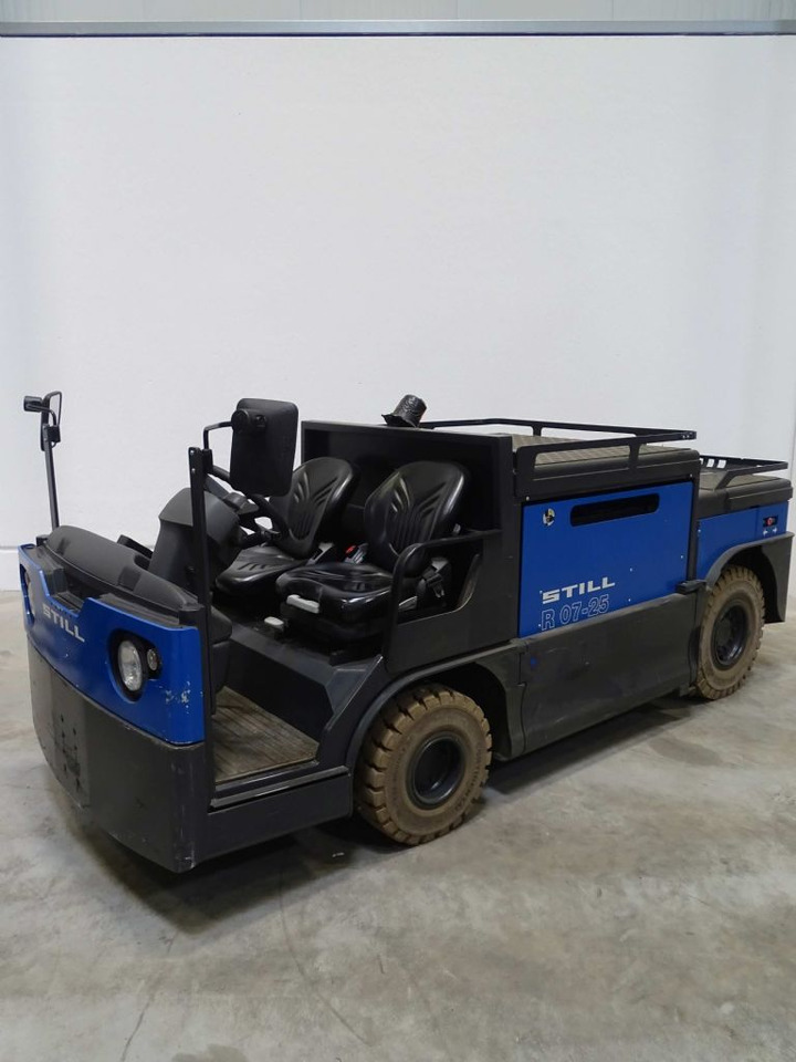 Still R07-25L/SONDERBAU - Elektromos vontató: 5 kép. Still R07-25L/SONDERBAU - Elektromos vontató: 5 kép.