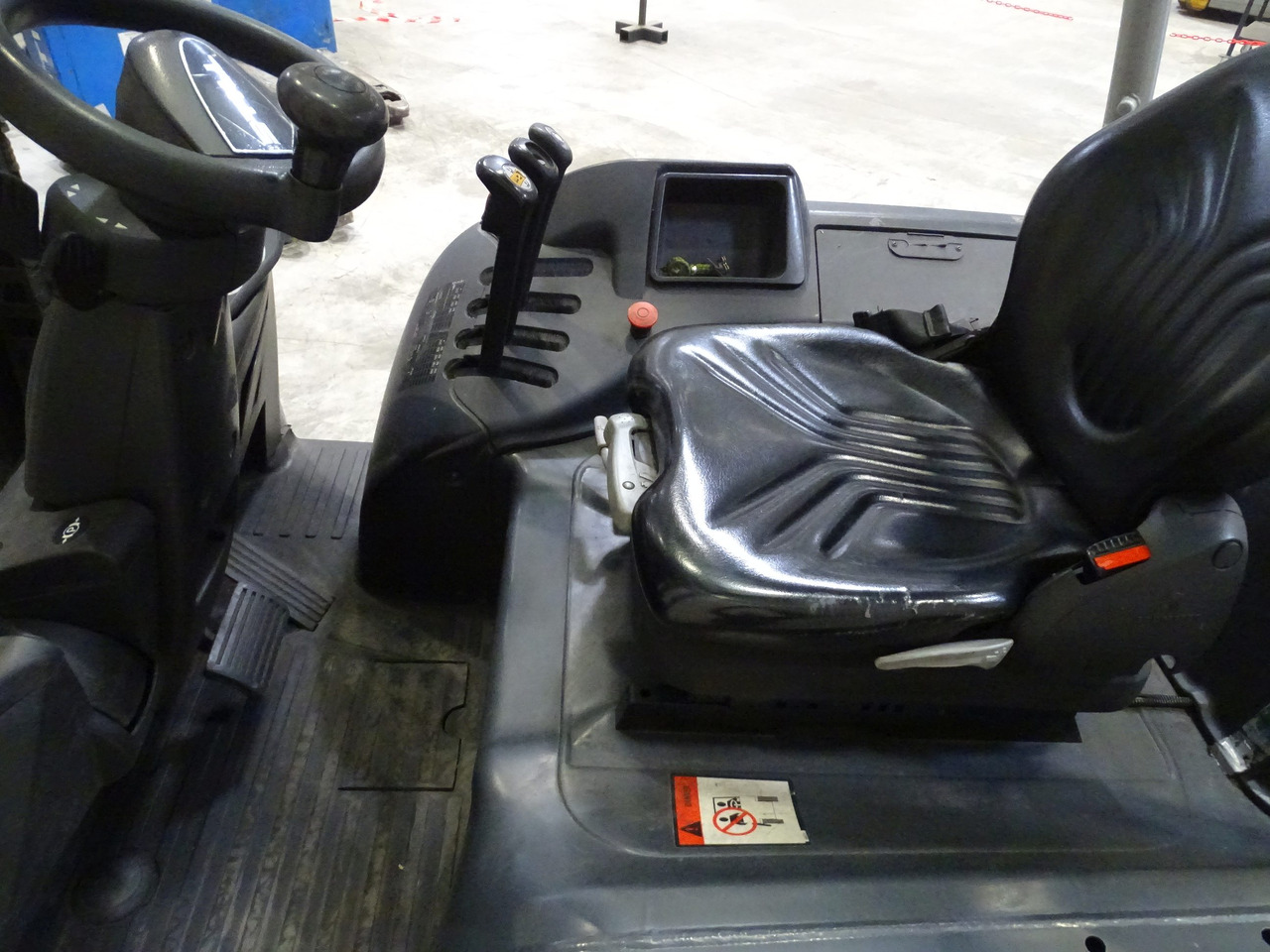 Still RX20-16P - Elektromos targonca: 3 kép. Still RX20-16P - Elektromos targonca: 3 kép.