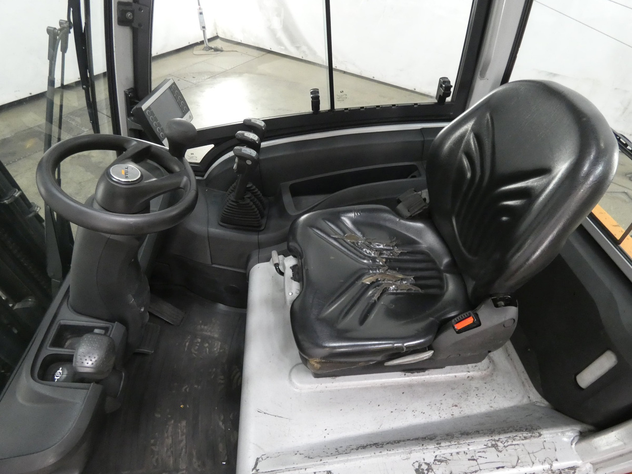 Still RX20-16P - Elektromos targonca: 3 kép. Still RX20-16P - Elektromos targonca: 3 kép.