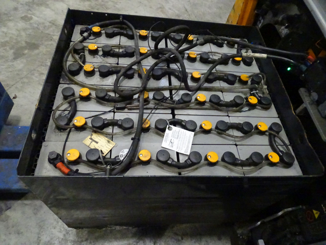 Still RX20-20L - Elektromos targonca: 4 kép. Still RX20-20L - Elektromos targonca: 4 kép.