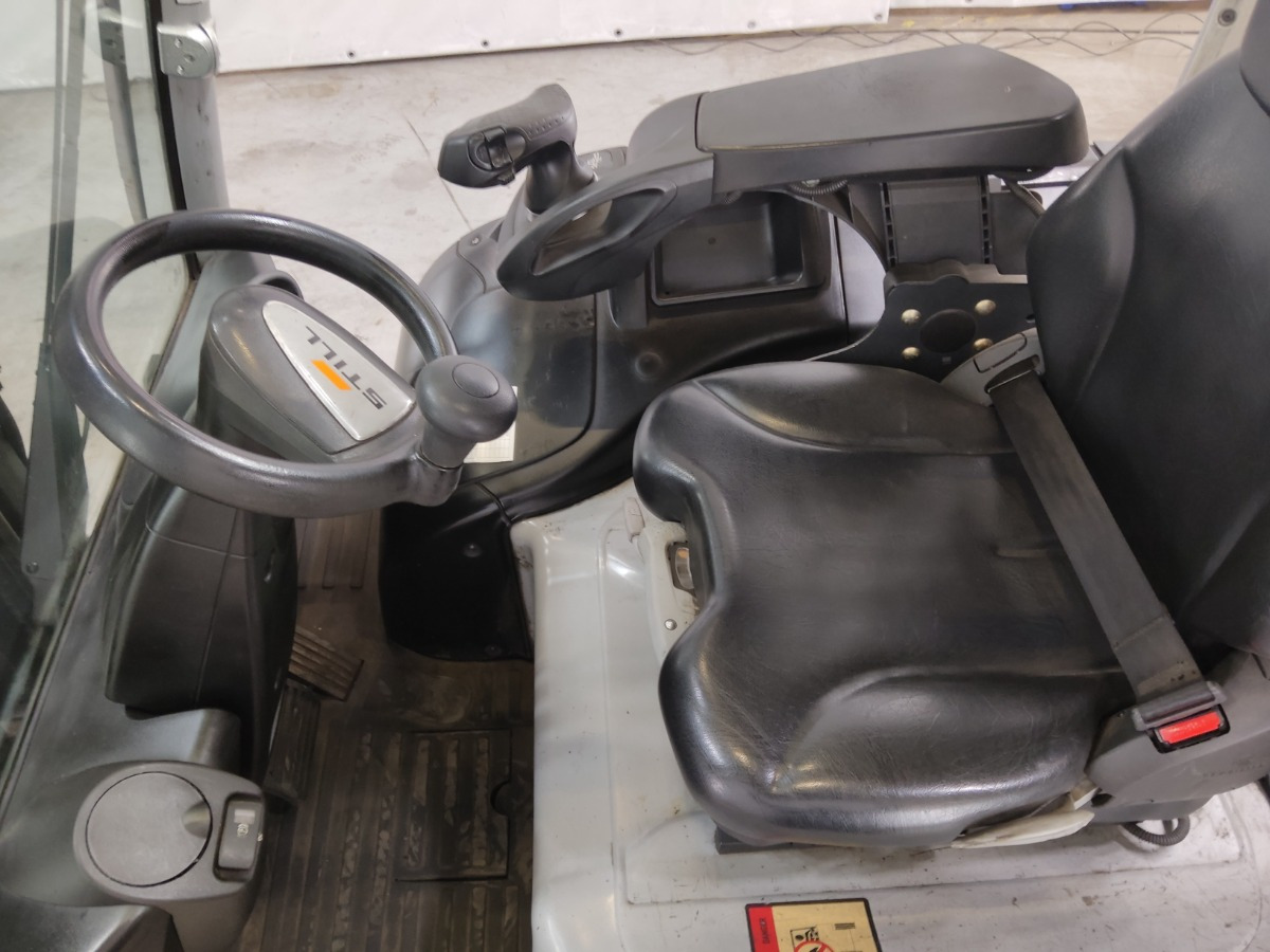 Still RX20-20P - Elektromos targonca: 3 kép. Still RX20-20P - Elektromos targonca: 3 kép.