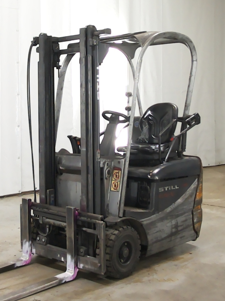 Still RX50-10 - Elektromos targonca: 1 kép. Still RX50-10 - Elektromos targonca: 1 kép.