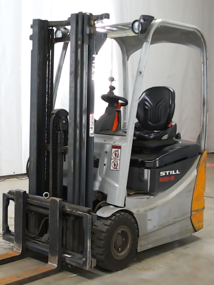 Still RX50-13 - Elektromos targonca: 1 kép. Still RX50-13 - Elektromos targonca: 1 kép.