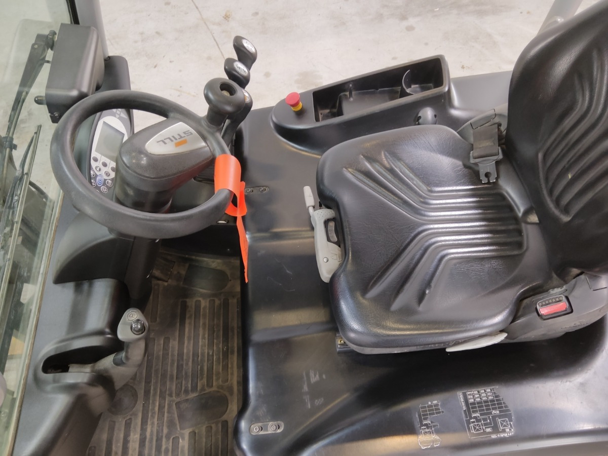 Still RX50-16 - Elektromos targonca: 3 kép. Still RX50-16 - Elektromos targonca: 3 kép.