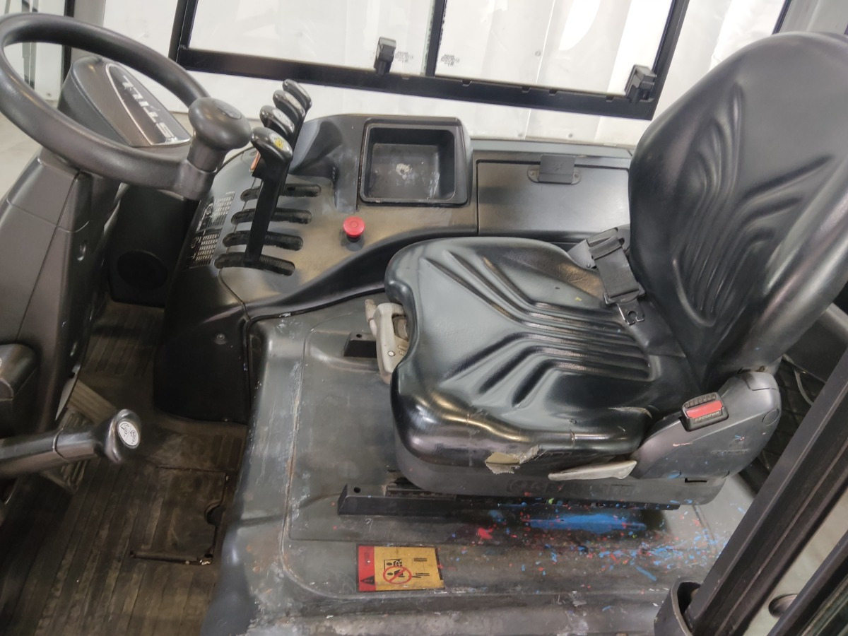 Still RX60-30 - Elektromos targonca: 3 kép. Still RX60-30 - Elektromos targonca: 3 kép.