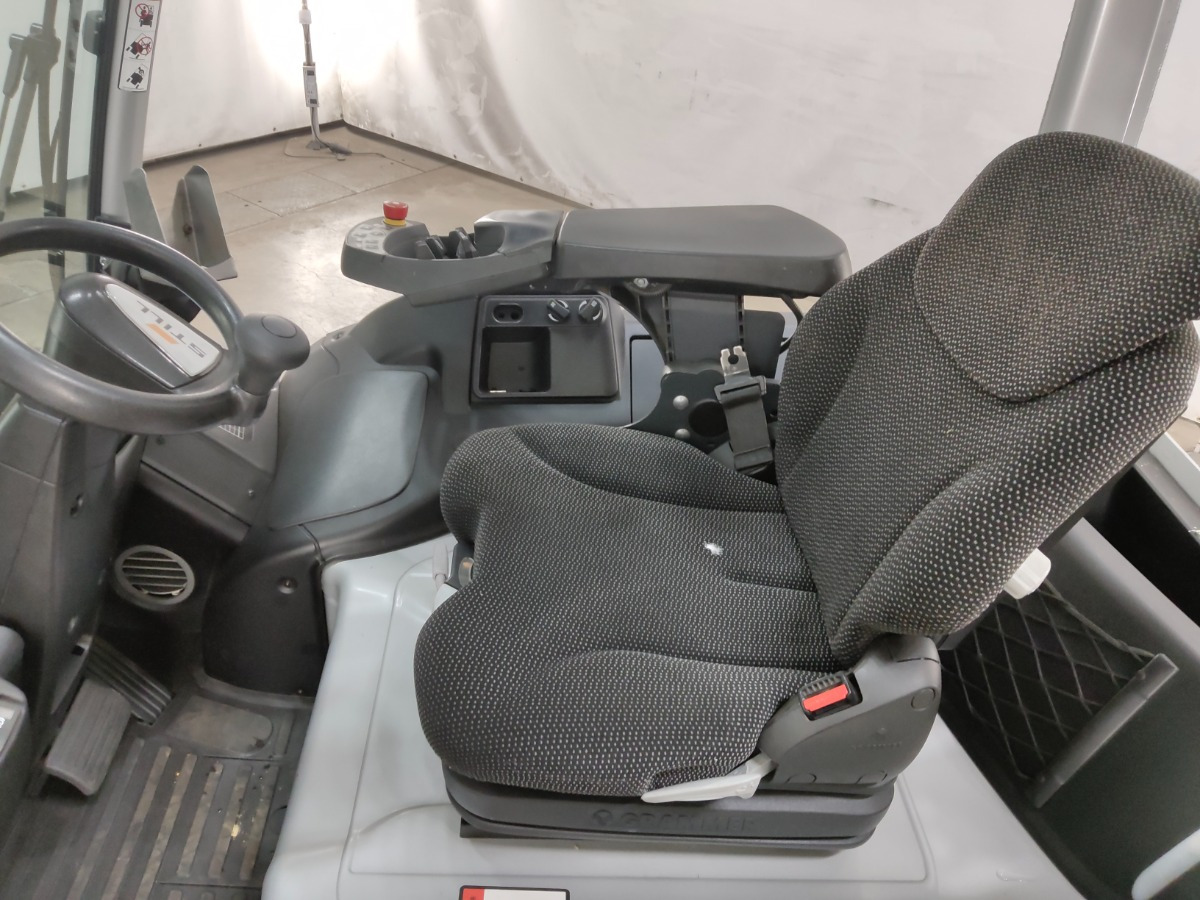 Still RX60-30 - Elektromos targonca: 3 kép. Still RX60-30 - Elektromos targonca: 3 kép.