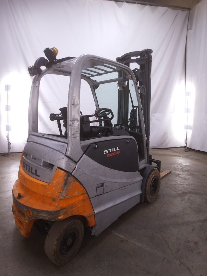 Still RX60-30 - Elektromos targonca: 2 kép. Still RX60-30 - Elektromos targonca: 2 kép.