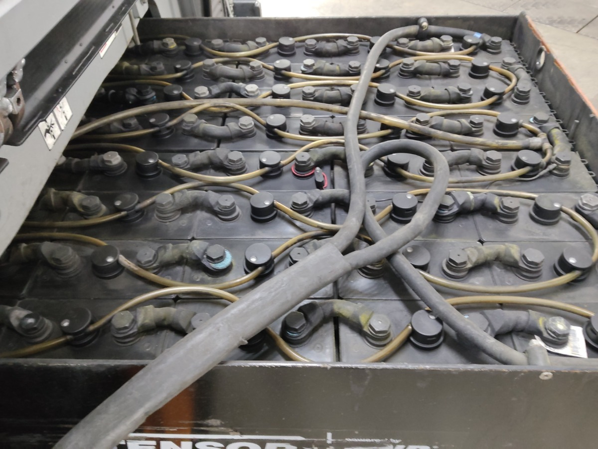 Still RX60-35 - Elektromos targonca: 4 kép. Still RX60-35 - Elektromos targonca: 4 kép.