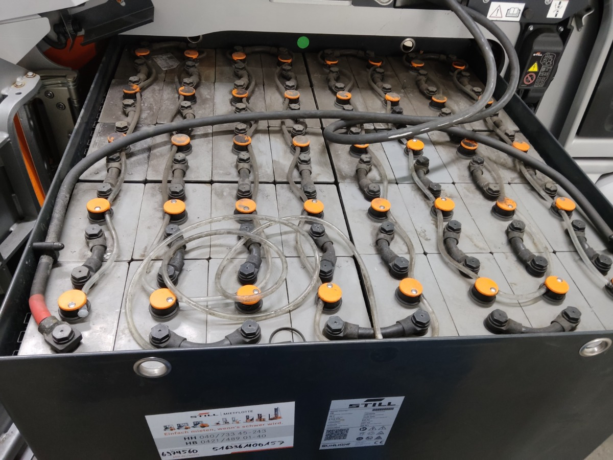 Still RX60-50 - Elektromos targonca: 4 kép. Still RX60-50 - Elektromos targonca: 4 kép.