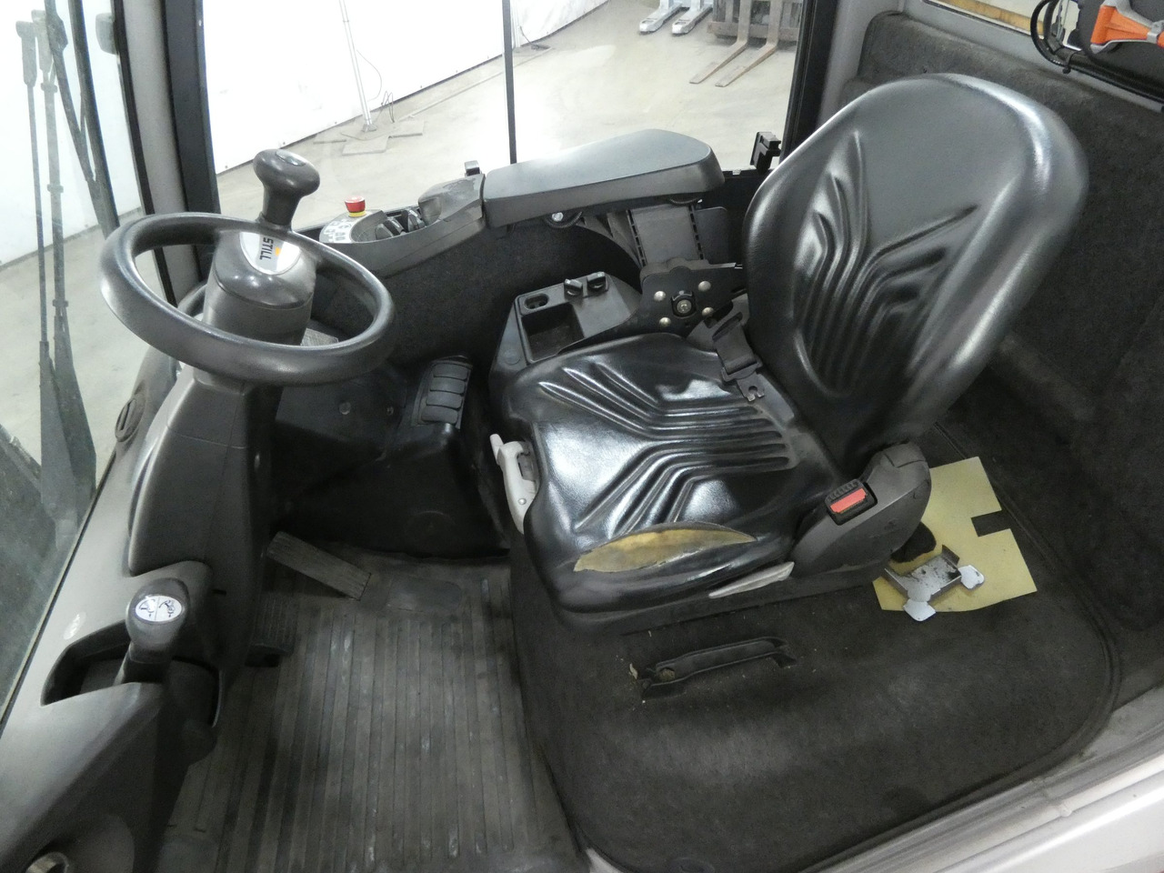 Still RX70-35H - Dízel targonca: 3 kép. Still RX70-35H - Dízel targonca: 3 kép.