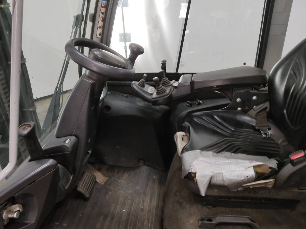 Still RX70-50 - Dízel targonca: 3 kép. Still RX70-50 - Dízel targonca: 3 kép.