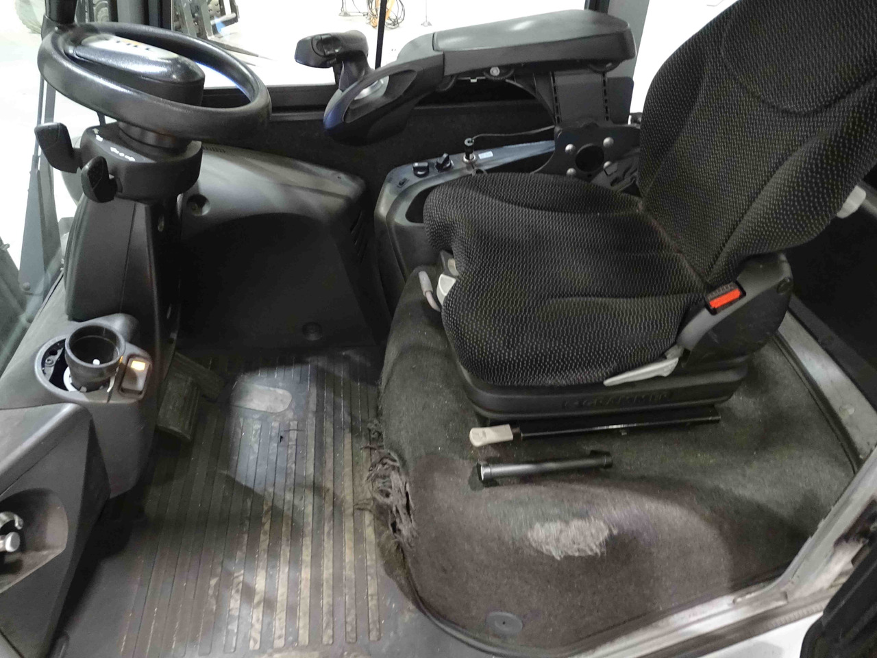 Still RX70-50T/600 - Dízel targonca: 5 kép. Still RX70-50T/600 - Dízel targonca: 5 kép.