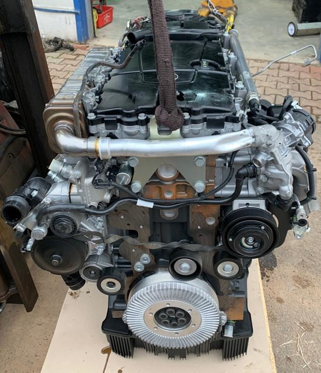 CLAAS Engine OM936 Euro6 - Alkatrész - Mezőgazdasági gépek: 1 kép. CLAAS Engine OM936 Euro6 - Alkatrész - Mezőgazdasági gépek: 1 kép.