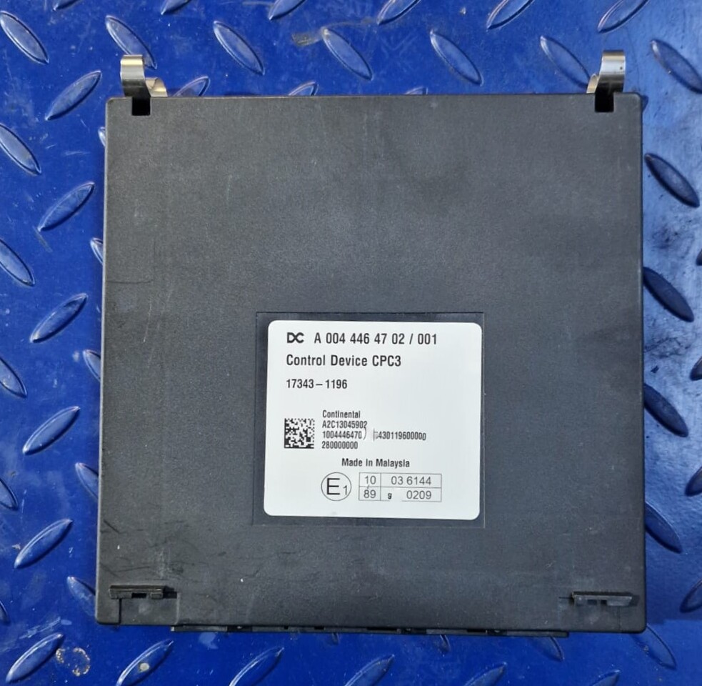 MERCEDES-BENZ Control Device Actros Mp4 CPC3 A0044464702 - Alkatrész - Egyéb gépek: 1 kép. MERCEDES-BENZ Control Device Actros Mp4 CPC3 A0044464702 - Alkatrész - Egyéb gépek: 1 kép.