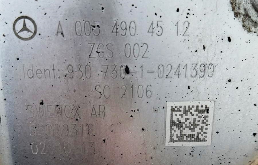 Mercedes Exhaust Euro 5 EEW OM471 12.8L A0054904512 - Alkatrész: 5 kép. Mercedes Exhaust Euro 5 EEW OM471 12.8L A0054904512 - Alkatrész: 5 kép.