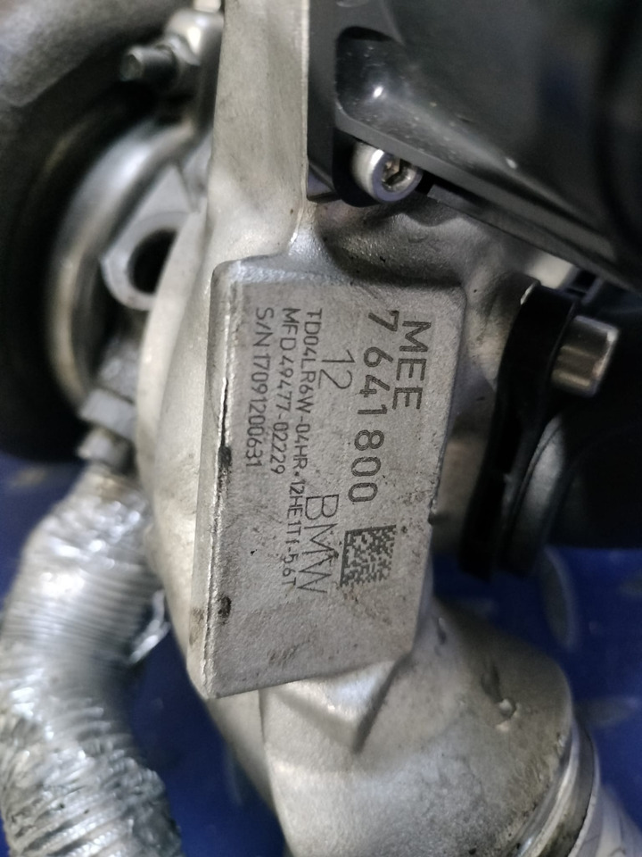 BMW 7641800 - Turbó - Teherautó: 2 kép. BMW 7641800 - Turbó - Teherautó: 2 kép.