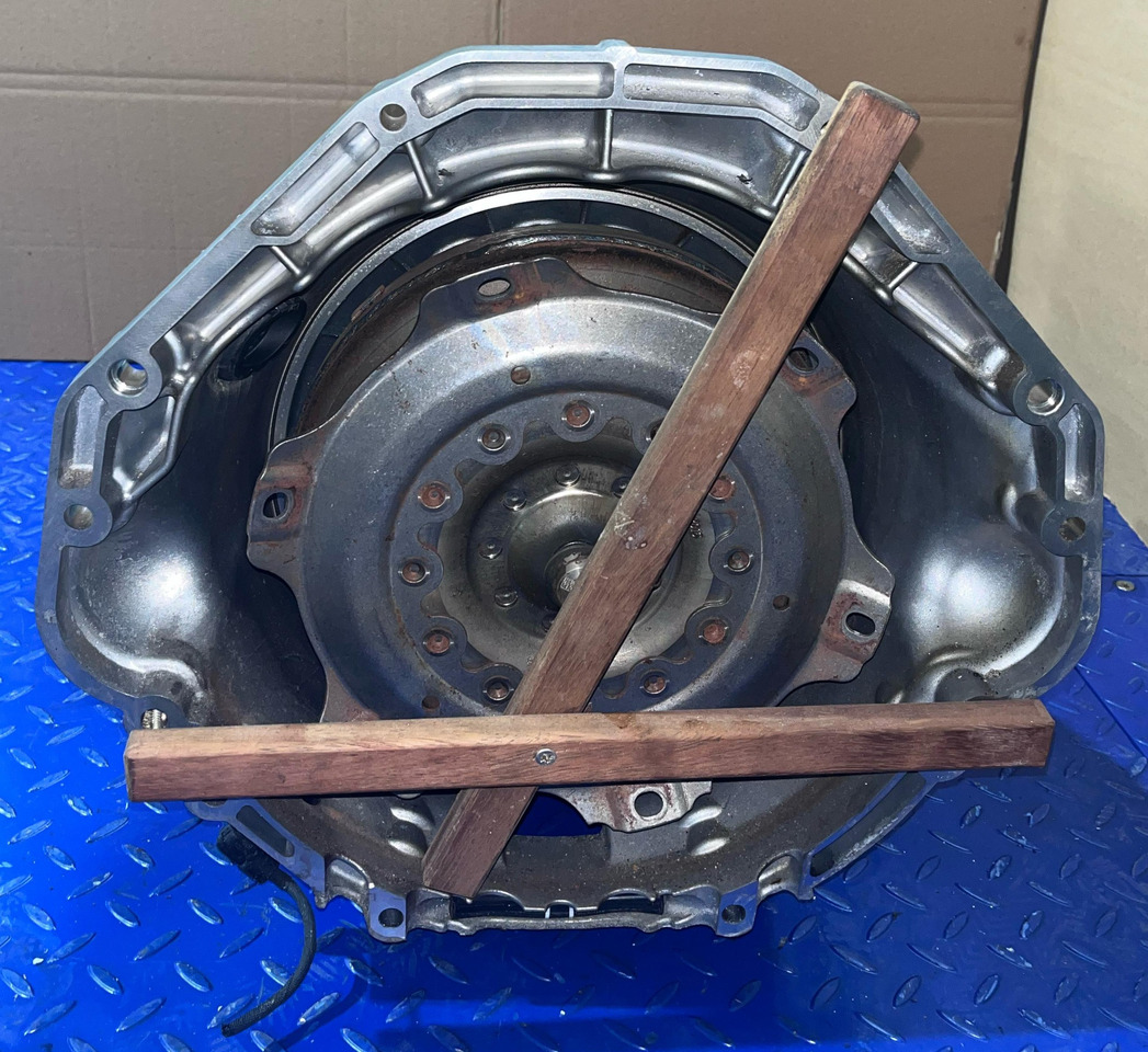 BMW Cutie de viteze GA8HP75Z - Sebességváltó: 5 kép. BMW Cutie de viteze GA8HP75Z - Sebességváltó: 5 kép.