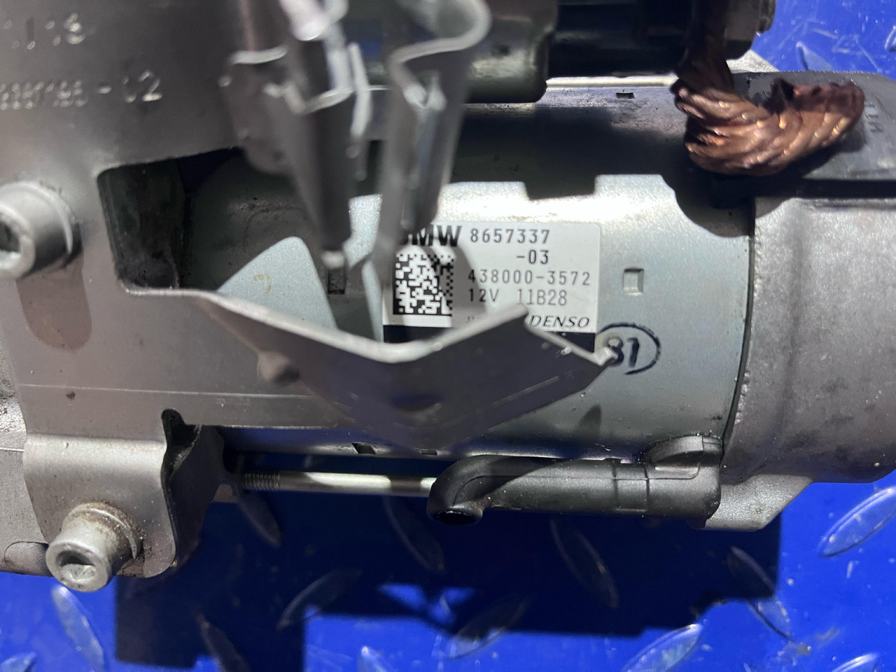 DENSO BMW Starter 8657337 M5 F90 M8 F91 F92 S63M G05 M50IX G14 M850IX - Indítómotor: 4 kép. DENSO BMW Starter 8657337 M5 F90 M8 F91 F92 S63M G05 M50IX G14 M850IX - Indítómotor: 4 kép.