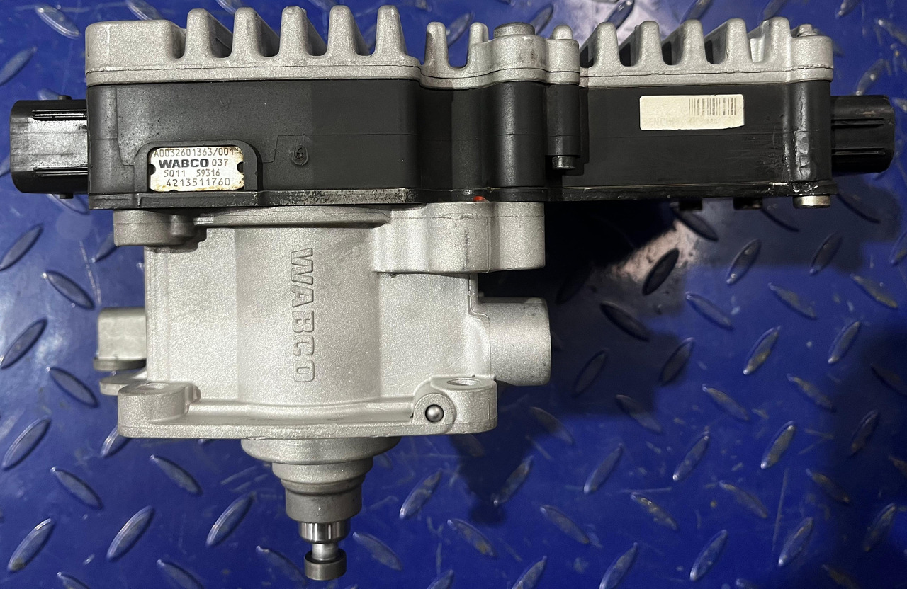 MERCEDES-BENZ Gearbox ECU GS Selector MP2 MP3 0034462609 - Sebességváltó és alkatrészek: 2 kép. MERCEDES-BENZ Gearbox ECU GS Selector MP2 MP3 0034462609 - Sebességváltó és alkatrészek: 2 kép.