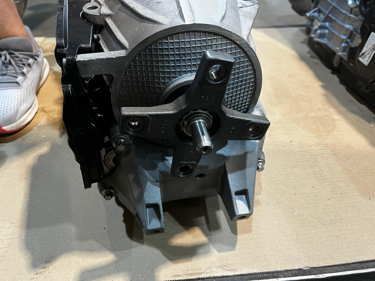 MERCEDES-BENZ Transmission 8G 722.908 Automatic C218 X218 W212 W205 - Erőátvitel: 5 kép. MERCEDES-BENZ Transmission 8G 722.908 Automatic C218 X218 W212 W205 - Erőátvitel: 5 kép.