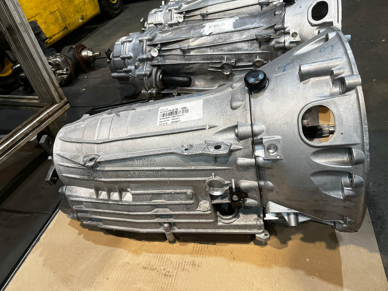 MERCEDES-BENZ Transmission 8G 722.908 Automatic C218 X218 W212 W205 - Erőátvitel: 1 kép. MERCEDES-BENZ Transmission 8G 722.908 Automatic C218 X218 W212 W205 - Erőátvitel: 1 kép.