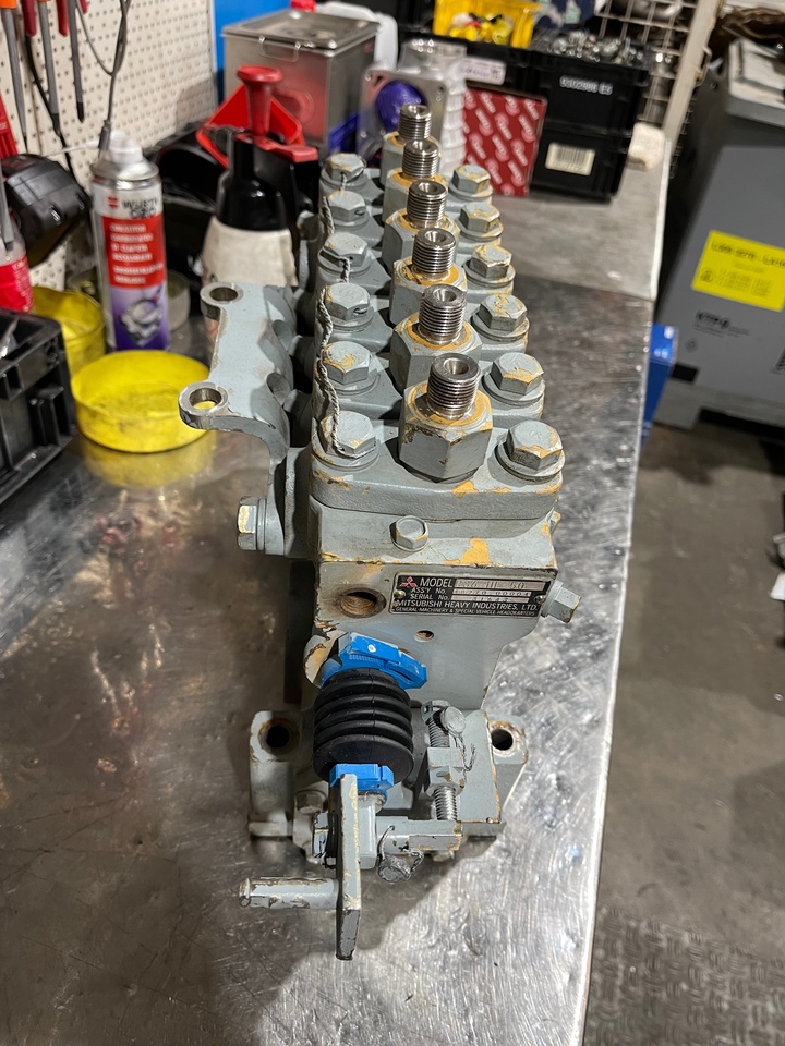 MITSUBISHI Marine PS6HL50 - Üzemanyag szivattyú - Egyéb gépek: 3 kép. MITSUBISHI Marine PS6HL50 - Üzemanyag szivattyú - Egyéb gépek: 3 kép.