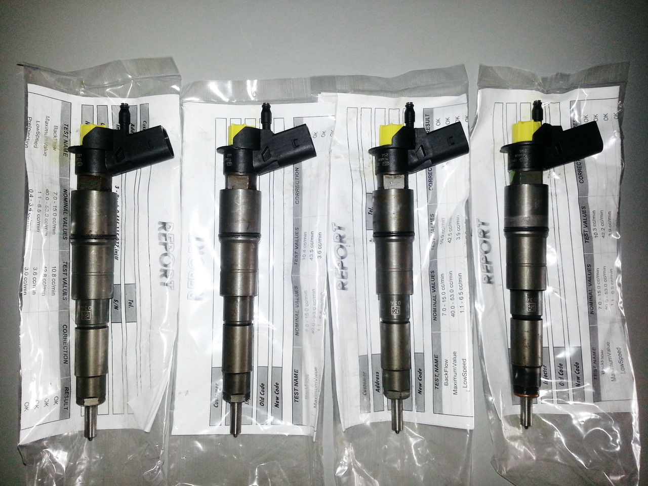 Mercedes 3.0L Euro 4 Piezo Injectors 0445115064 A6420701387 Sprinter, Vito, Viano, E Class, S Class, ML R Class, G CLass - Befecskendező szelep - Távolsági busz: 4 kép. Mercedes 3.0L Euro 4 Piezo Injectors 0445115064 A6420701387 Sprinter, Vito, Viano, E Class, S Class, ML R Class, G CLass - Befecskendező szelep - Távolsági busz: 4 kép.