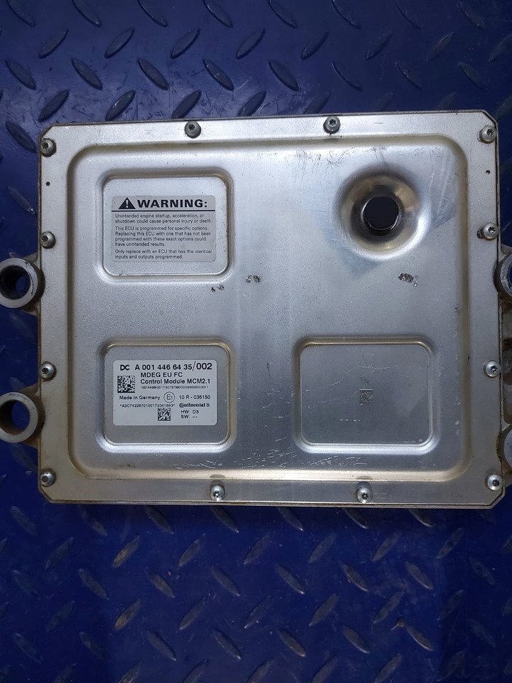 Mercedes Actros Antos Arocs Atego MCM2 MCM2.1 A0014466435 Reman - ECU - Teherautó: 2 kép. Mercedes Actros Antos Arocs Atego MCM2 MCM2.1 A0014466435 Reman - ECU - Teherautó: 2 kép.