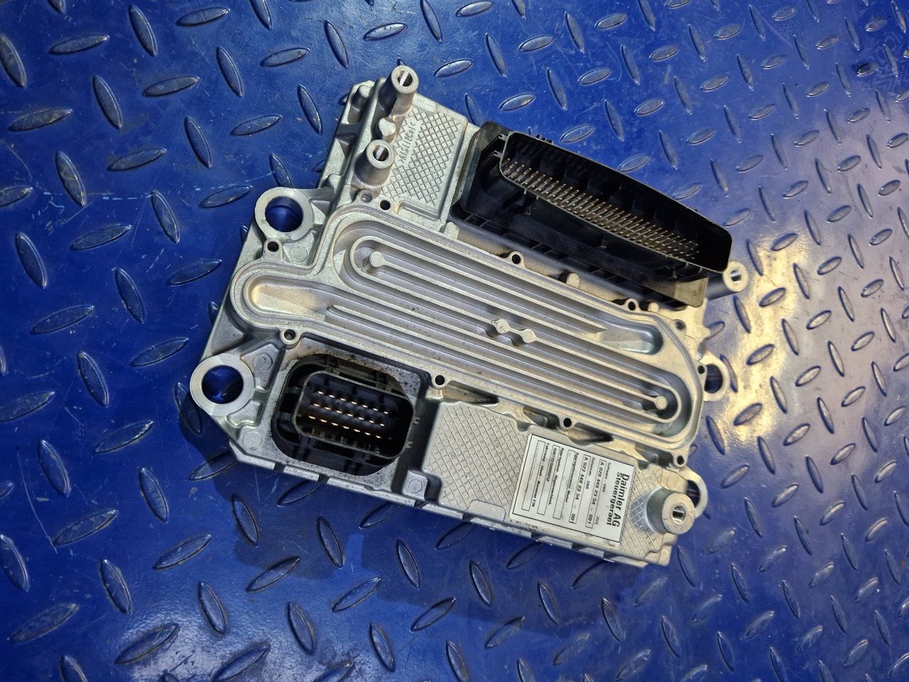 Mercedes Actros MP4 Atego Antos ACM2.1 A004466754 - ECU - Teherautó: 1 kép. Mercedes Actros MP4 Atego Antos ACM2.1 A004466754 - ECU - Teherautó: 1 kép.