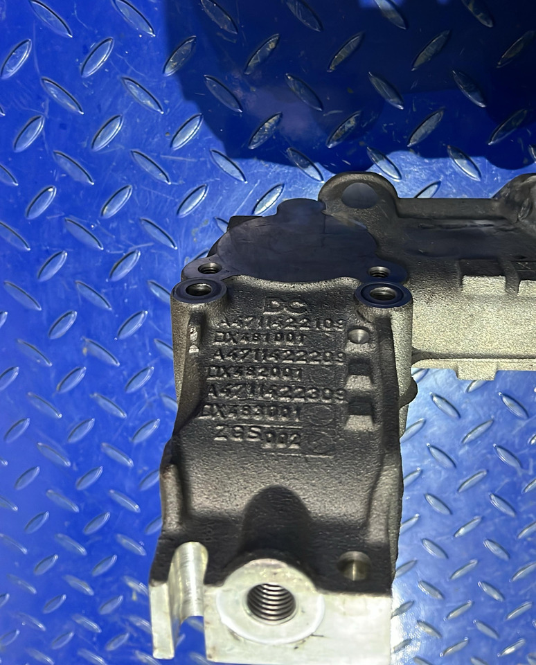 Kipufogórendszer - Teherautó Mercedes Benz EGR ACTROS MP4 A4711406775: 6 kép.